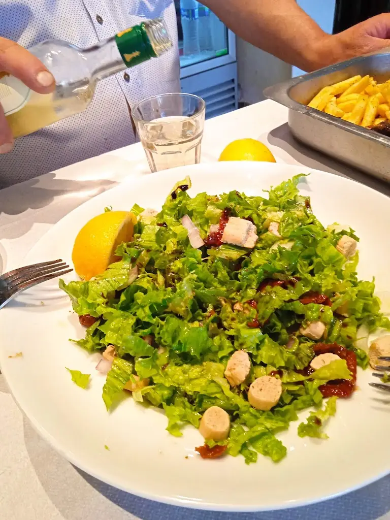 Menü_Ταβέρνα Μεζεδοπωλείο Σαμαρά_Arnaía_Bild_8