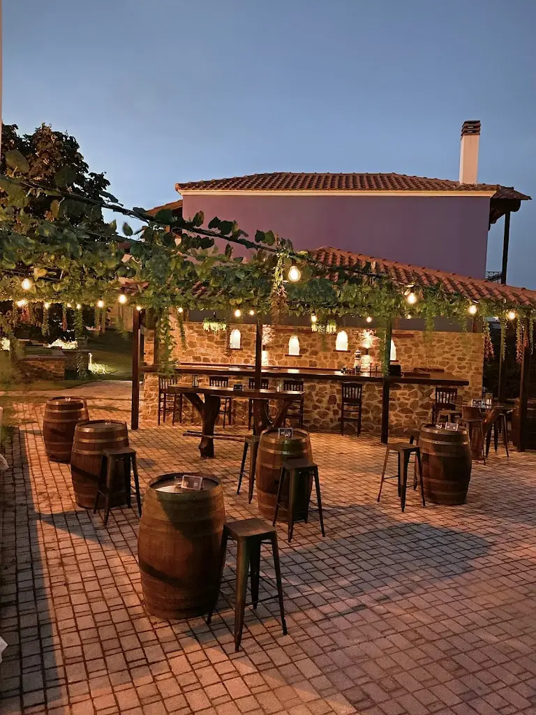 GREEN VILLAGE_Arnaía_slider_image_1