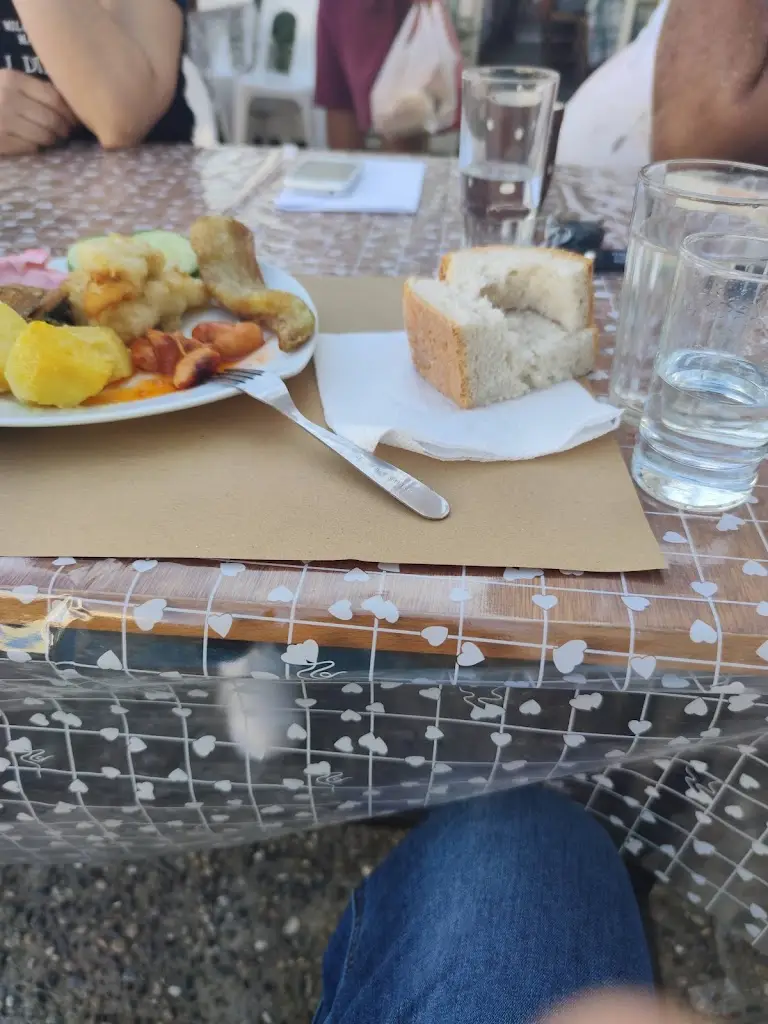 Menü_Thodoros_Axioúpoli_Bild_5