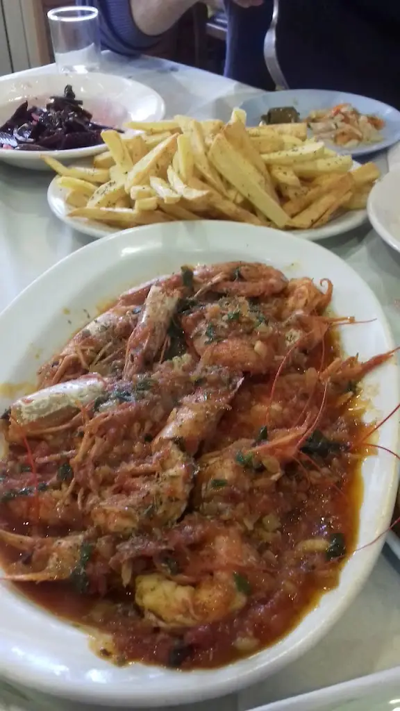 Thodoros_Axioúpoli_slider_image_2