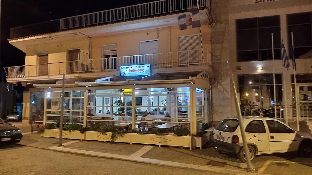 Thodoros_Axioúpoli_slider_image_3