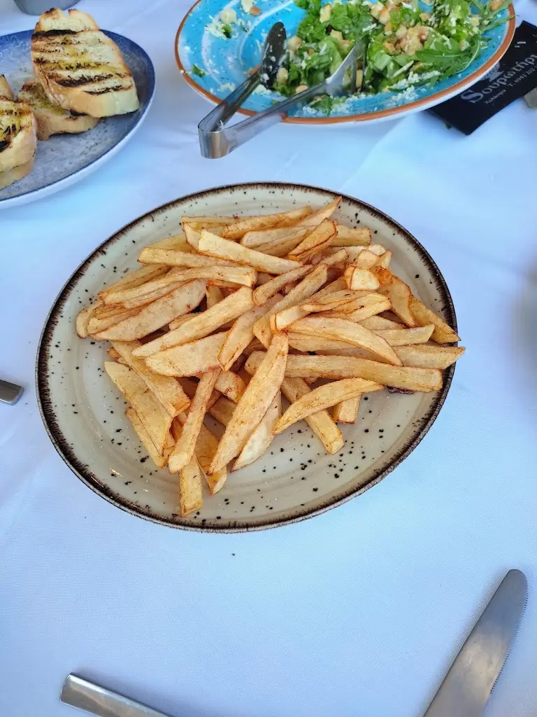 Menü_Sourotiri_Chalástra_Bild_1