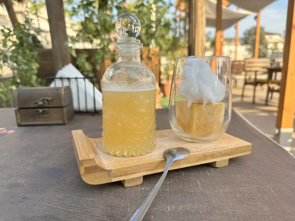 Menü_La Piazza Restaurant and Pub_Chalástra_Bild_9