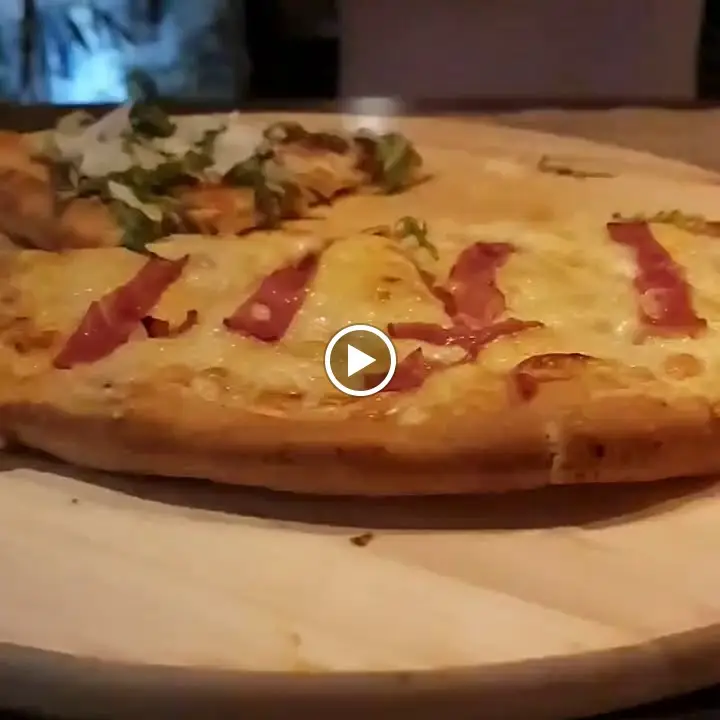 La Piazza Restaurant and Pub_Chalástra_slider_image_2