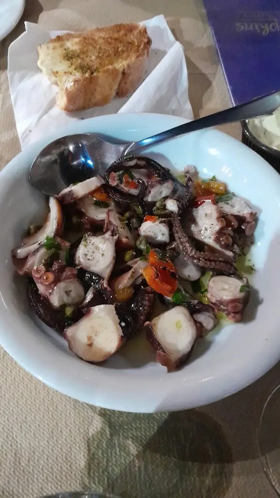 Menu_Ta Delfinia_Artémida_image_8