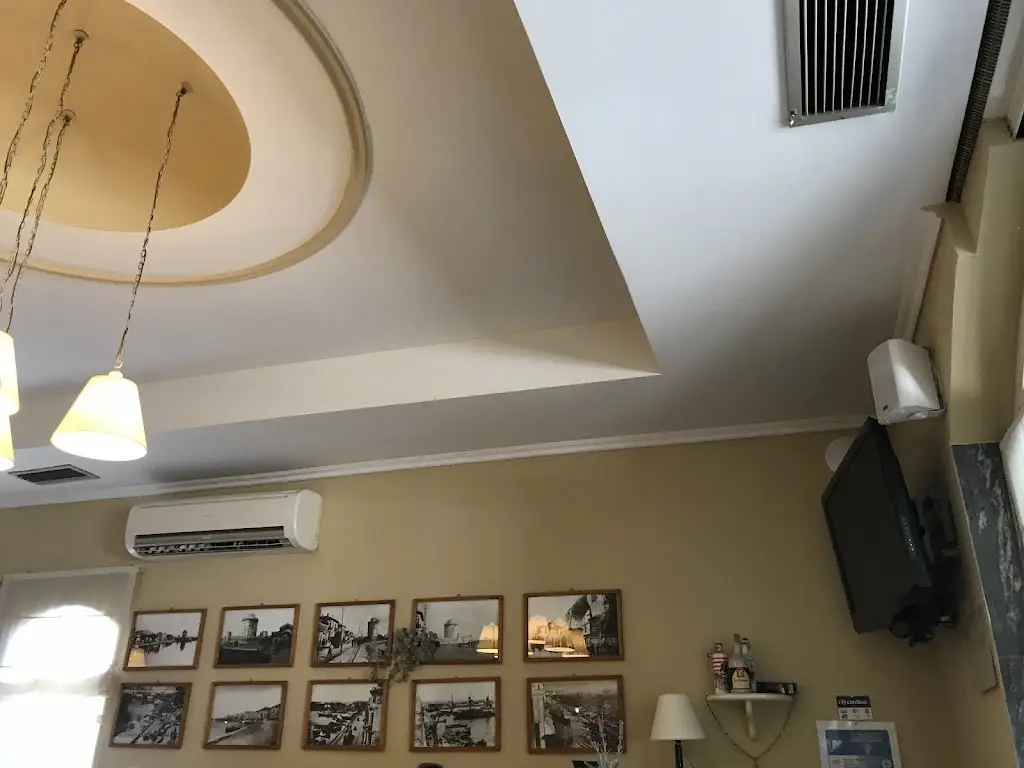 Nace Sapundjiev_Ψαροταβέρνα Δούκας_Chalástra_Bewertung