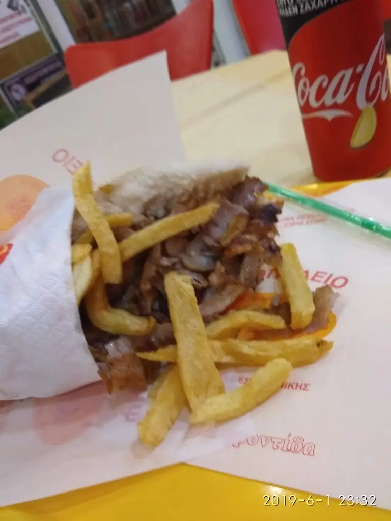 Panagiotis Stavrakakis_Ο ΑΓΓΕΛΟΣ_Chalkidóna_Bewertung