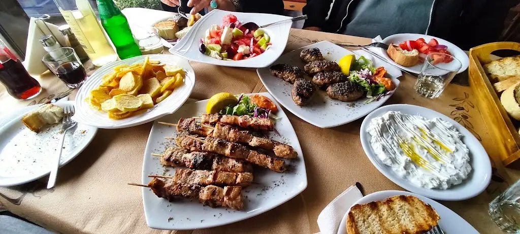 Menü_Γιώργος Ψησταριά_Chalkidóna_Bild_3