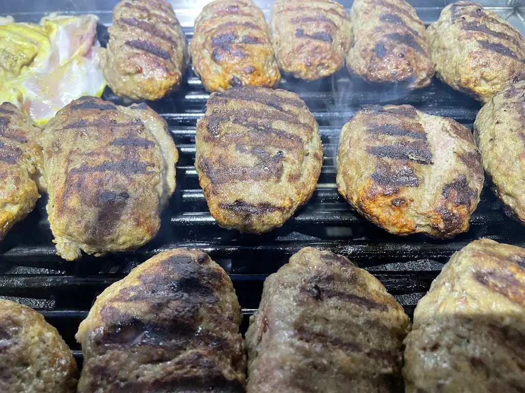 ΚΑΝΤΊΝΑ ΞΟΥΡΟΣ ΓΈΦΥΡΑ_Chalkidóna_slider_image_3