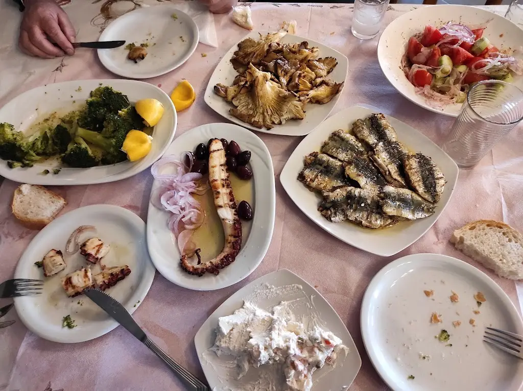 Menu_Ταβερνα Ο Τάσος_Chrysochórafa_image_2