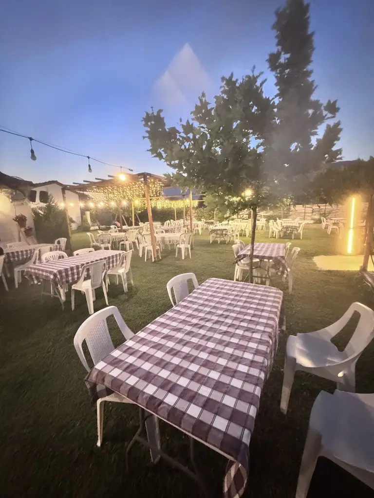 Ταβερνα Ο Τάσος Restaurant in Chrysochórafa