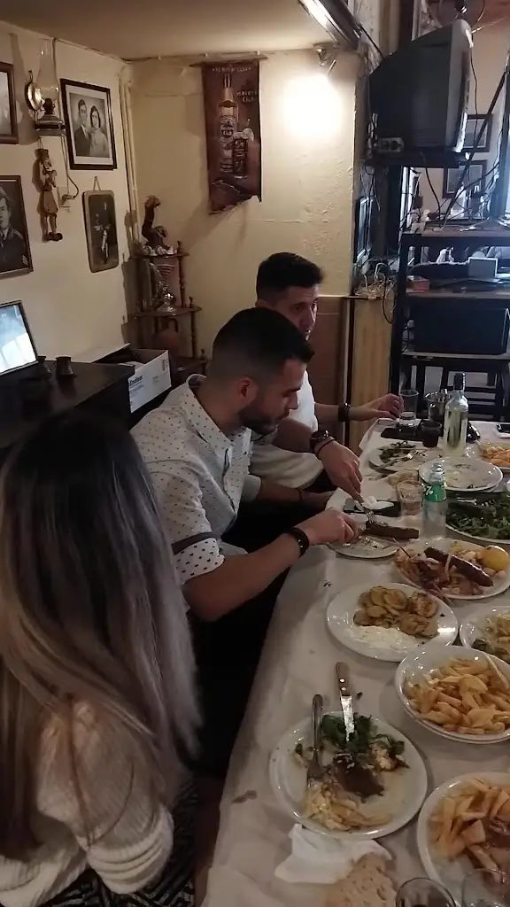 Таверна Куциубас_Chrysochórafa_slider_image_2