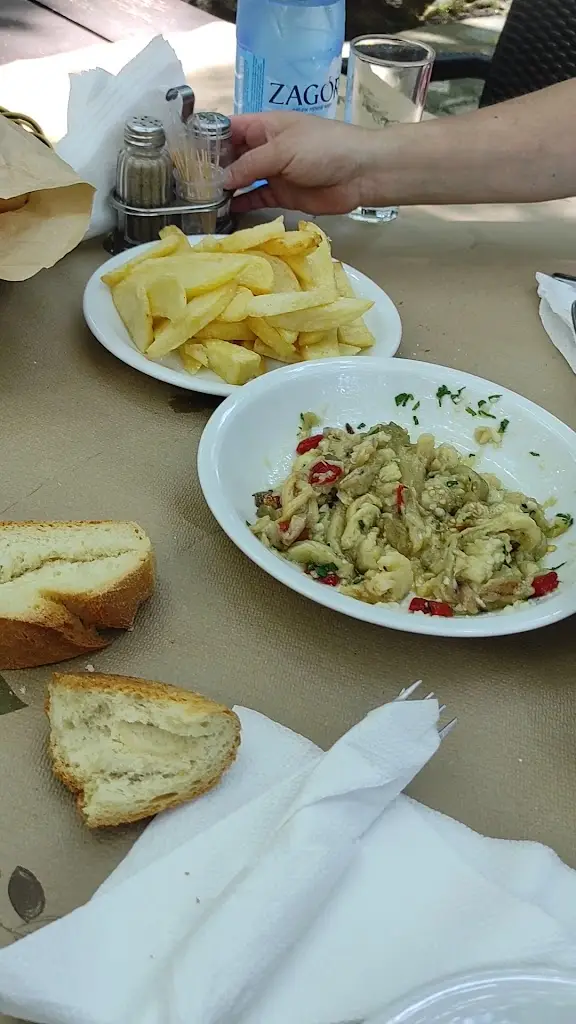 Όαση Ταβέρνα_Chrysochórafa_slider_image_2