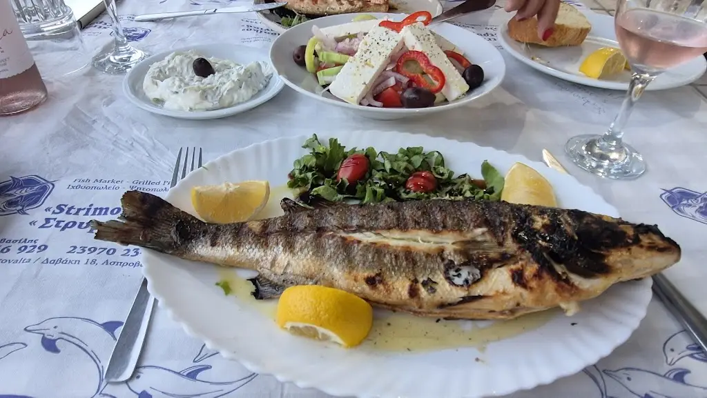 Strymonikó Restaurant in Asproválta