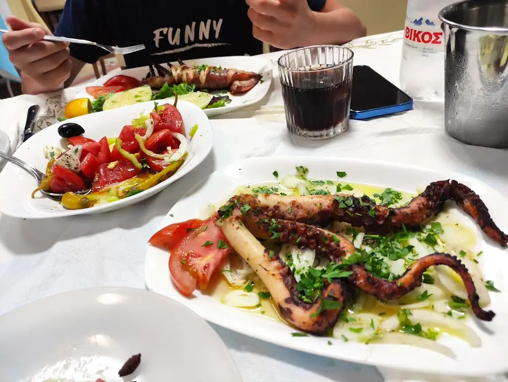 Menü_Fifty-fifty cafe restaurant_Asproválta_Bild_6