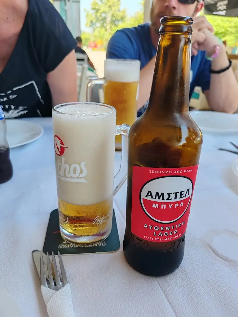 Dejan Žikić_Fifty-fifty cafe restaurant_Asproválta_Bewertung