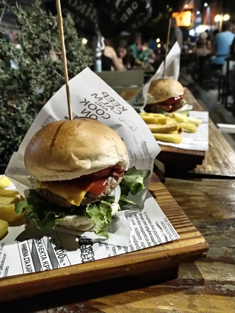 Menü_Massiseto Burger House_Asproválta_Bild_5