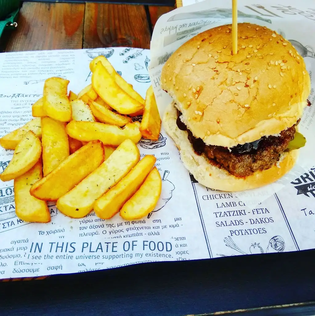 Irina Yanchovska_Massiseto Burger House_Asproválta_Bewertung