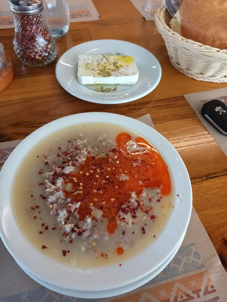 Menü_Konstantinoupolis_Asproválta_Bild_5