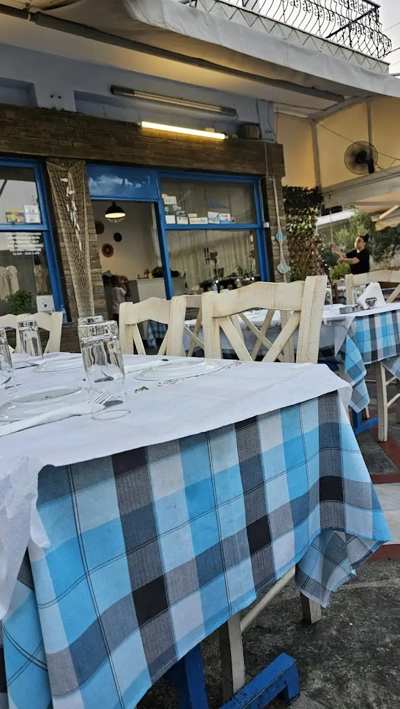 Georgi Georgiev_Antonis Ταβέρνα Ασπροβάλτα_Asproválta_Bewertung