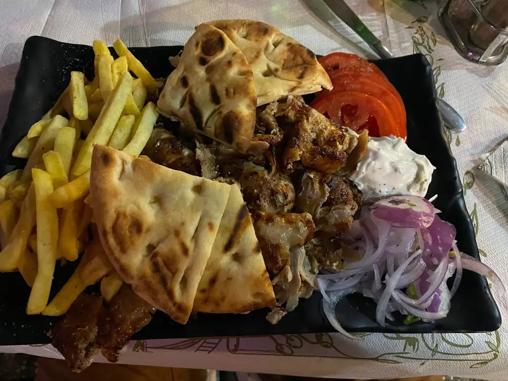 Zlatin Mladenski_Serraïko_Asproválta_review