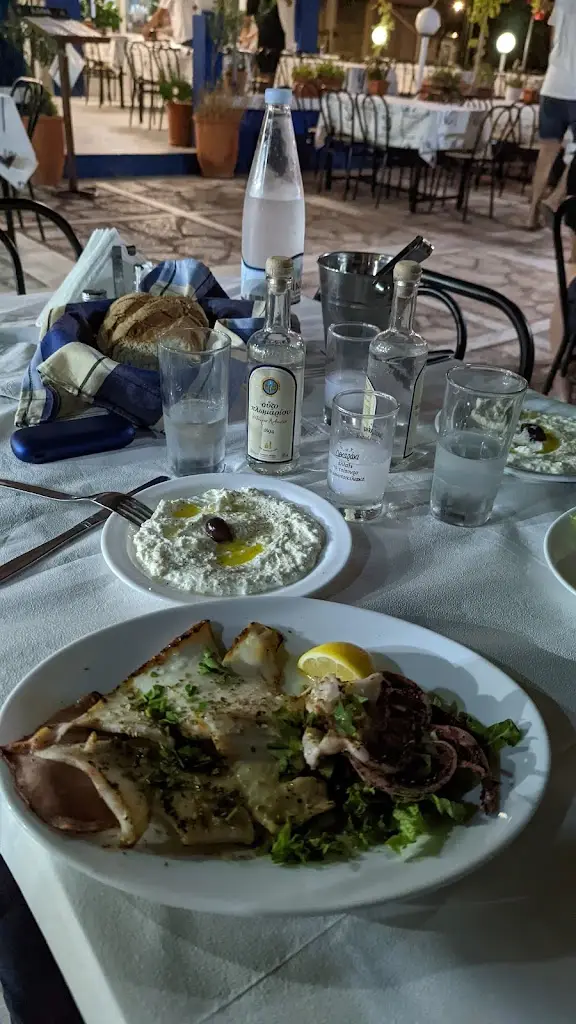 Menu_Kyklades Beach Bar_Asproválta_image_9