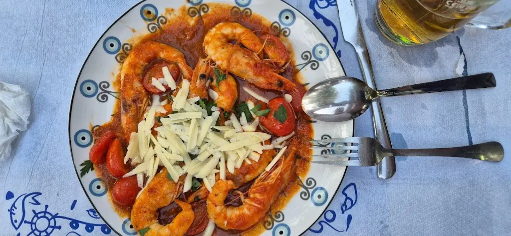 Yachica Geerlings_Ψαροταβέρνα Λιάρος_Asproválta_Bewertung