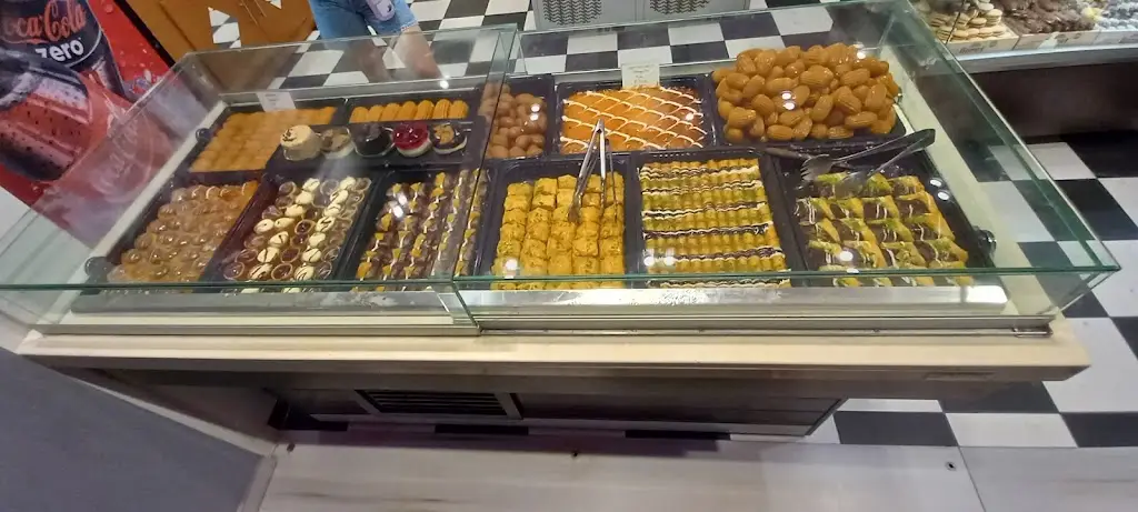 Menü_Bourlis_Asproválta_Bild_8