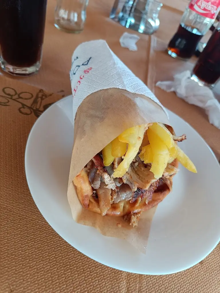 Souvlaki Shop | Poseidon_Asproválta_slider_image_3