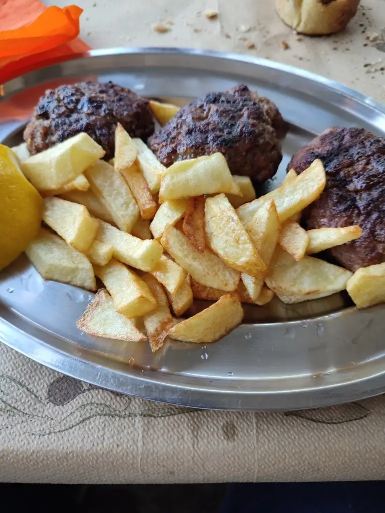 Menu_Taverna tis xarikleias_Aghios Panteleímon_image_3