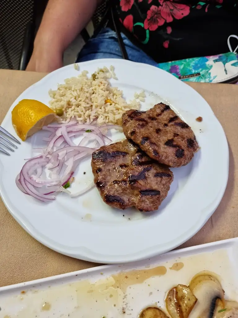 Menü_Ambelos Traditional Vine Restaurant_Asproválta_Bild_8