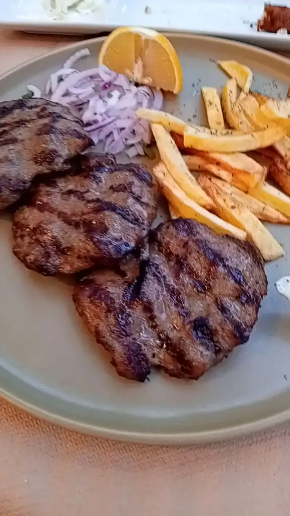 Ambelos Traditional Vine Restaurant_Asproválta_slider_image_2