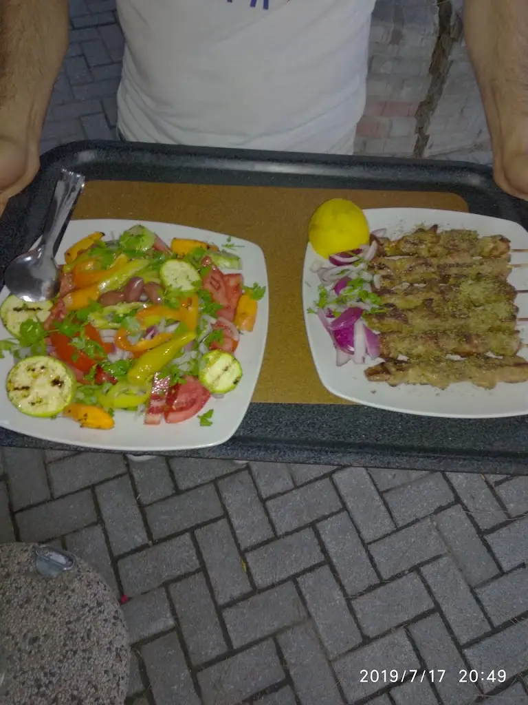 Menü_Ταβέρνα Ουζερί Πλατεία_Diavatá_Bild_6