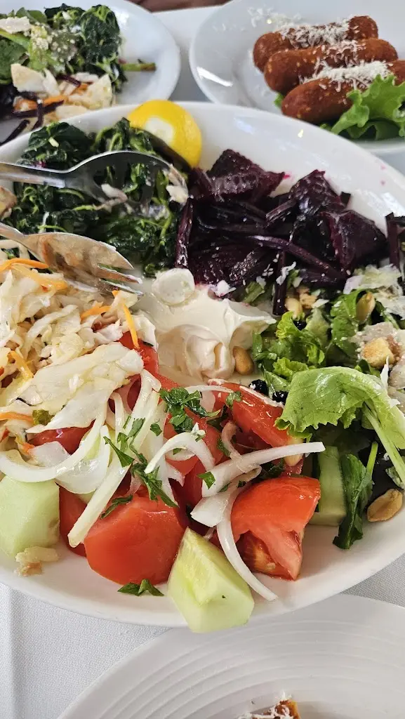 Alexandra Zbigley_Tavern 