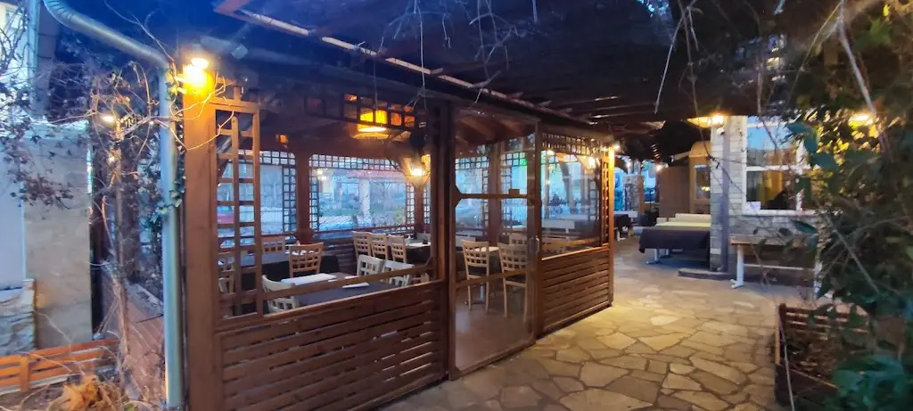 Εστιατόριο Κιόσκια_Chortiátis_slider_image_1