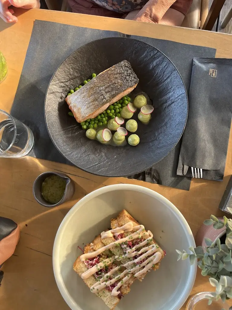 Danielle Ryan_Luuma_Artémida_review