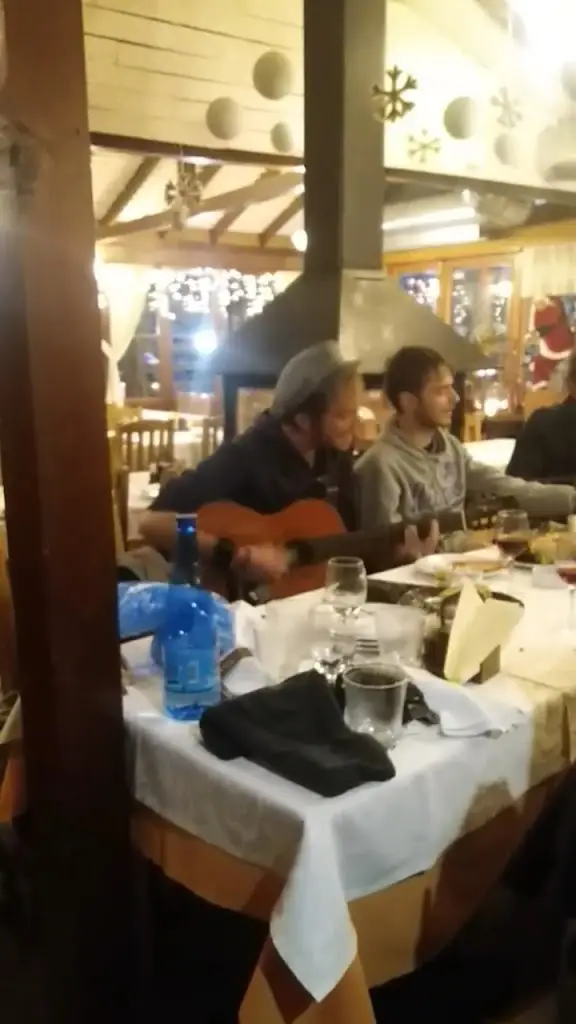 The Garden Tavern_Chortiátis_slider_image_2