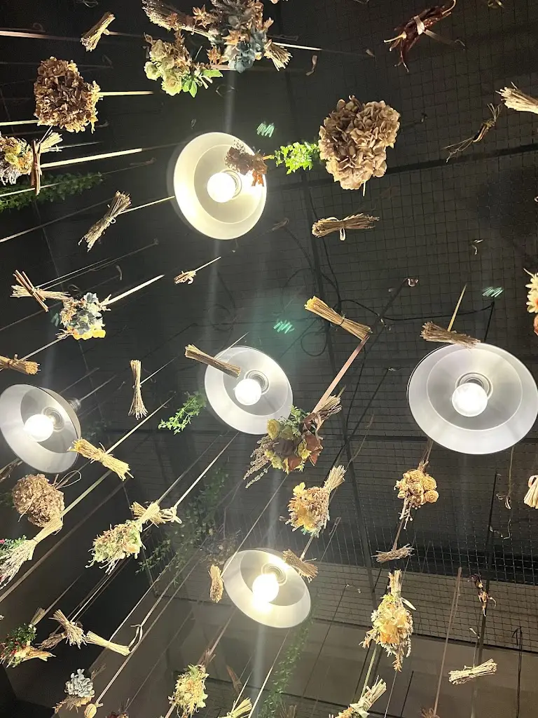 Anton Mezinov_Mantarini roastery_Chortiátis_review