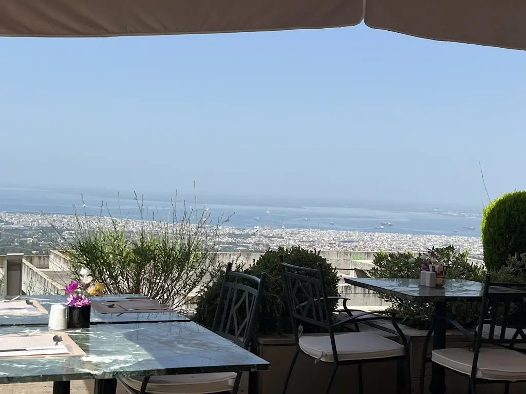 ASTÉRIA Restaurant & Café_Chortiátis_slider_image_1