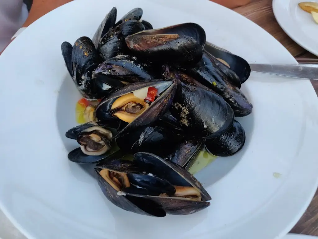 Menu_PARIS Restaurant_Chortiátis_image_5