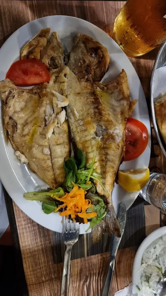 Menu_PARIS Restaurant_Chortiátis_image_9