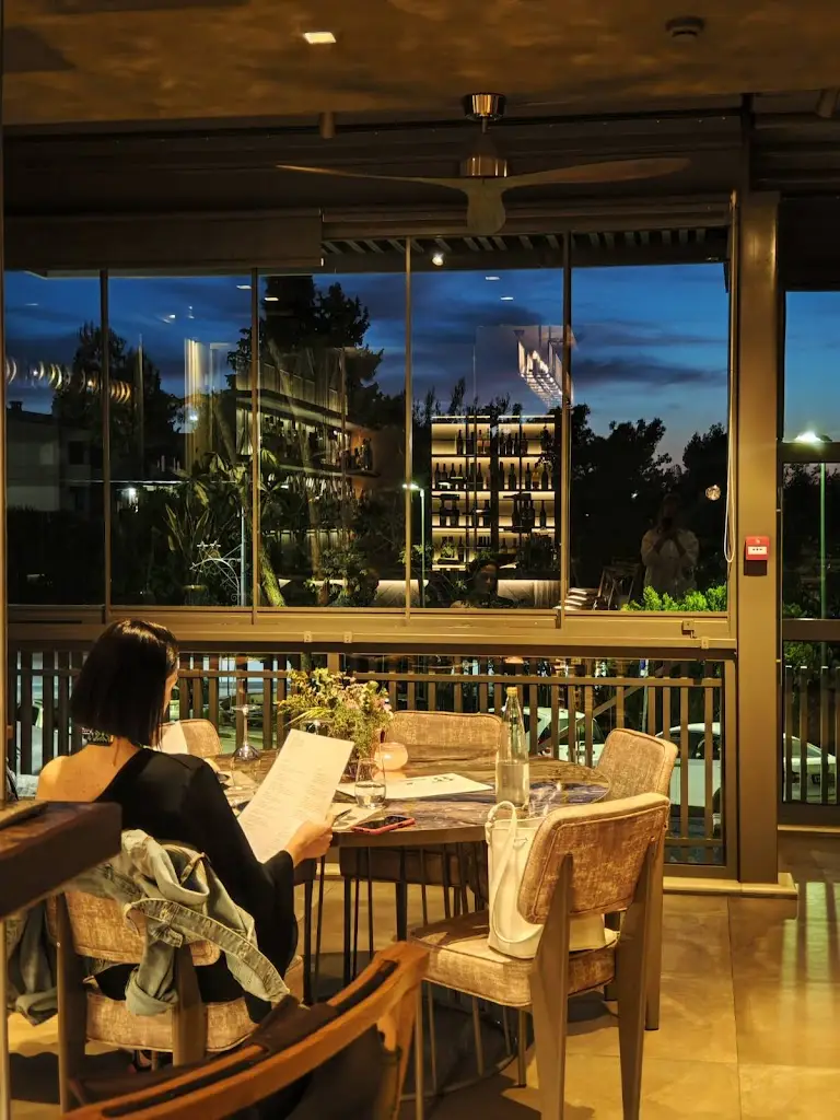 718 Cozy & Hype_Chortiátis_slider_image_2