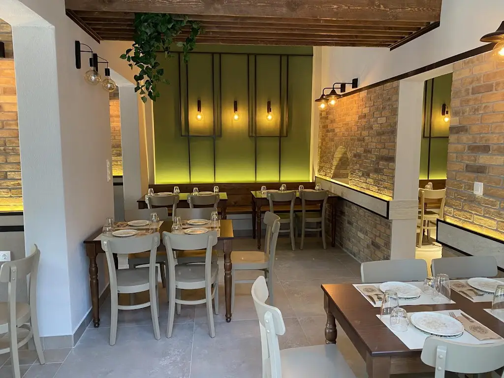 Κυρά Μάρθα Επανομή Restaurant in Epanomí