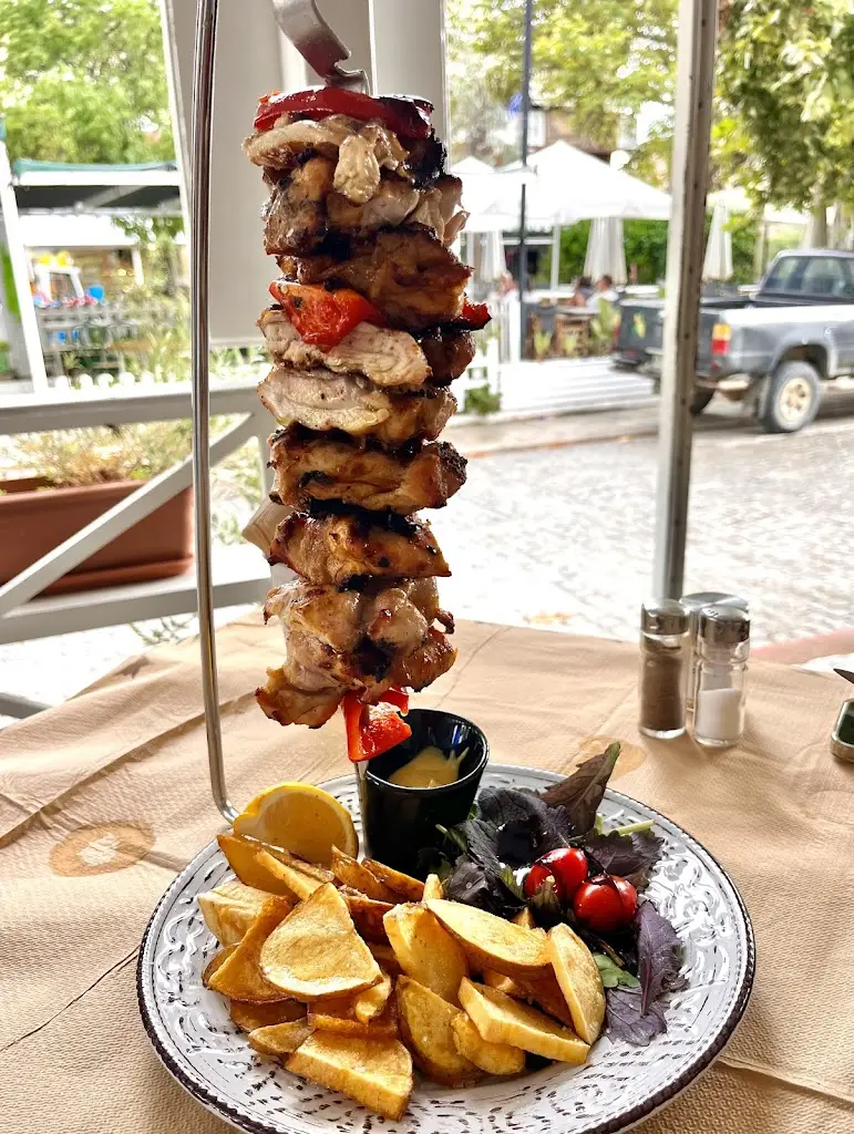 ΑΟΖ 7_Epanomí_slider_image_2