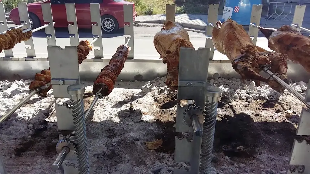 Κεχριμπάρι-Μεζεδοπωλείο_Efkarpía_slider_image_2