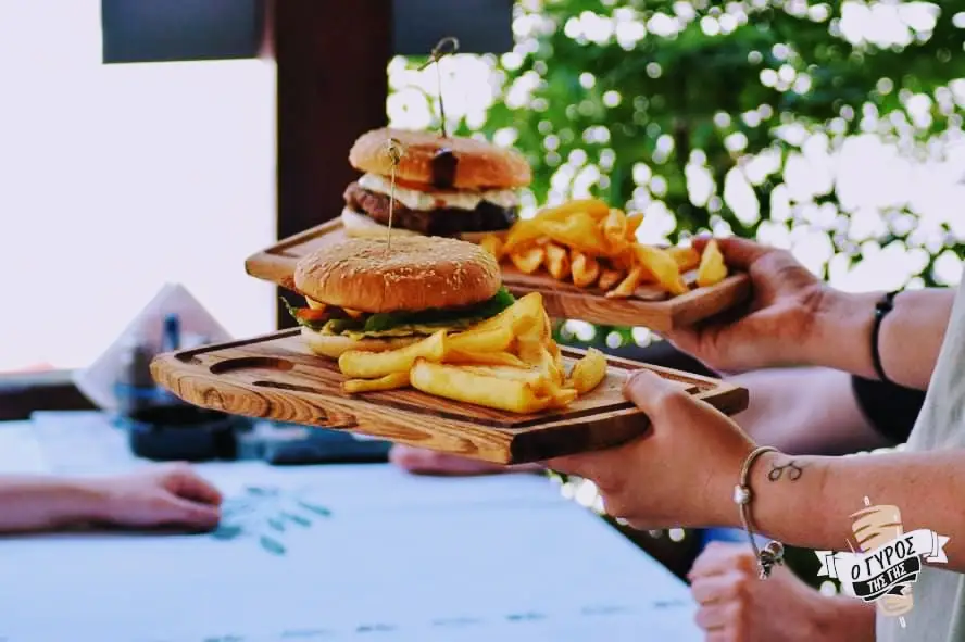 Menü_Ο ΓΥΡΟΣ ΤΗΣ ΓΗΣ.(O GIROS TIS GIS)_Efkarpía_Bild_7