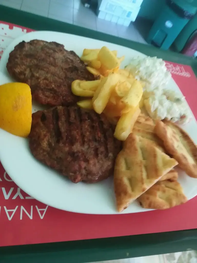 Menü_Ο ΓΥΡΟΣ ΤΗΣ ΓΗΣ.(O GIROS TIS GIS)_Efkarpía_Bild_9