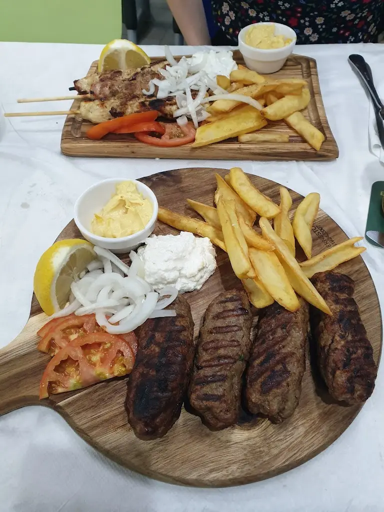 Patrick Markes_Ο ΓΥΡΟΣ ΤΗΣ ΓΗΣ.(O GIROS TIS GIS)_Efkarpía_Bewertung