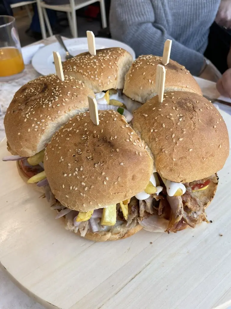 Menü_Tsi Tsi Fai_Efkarpía_Bild_3