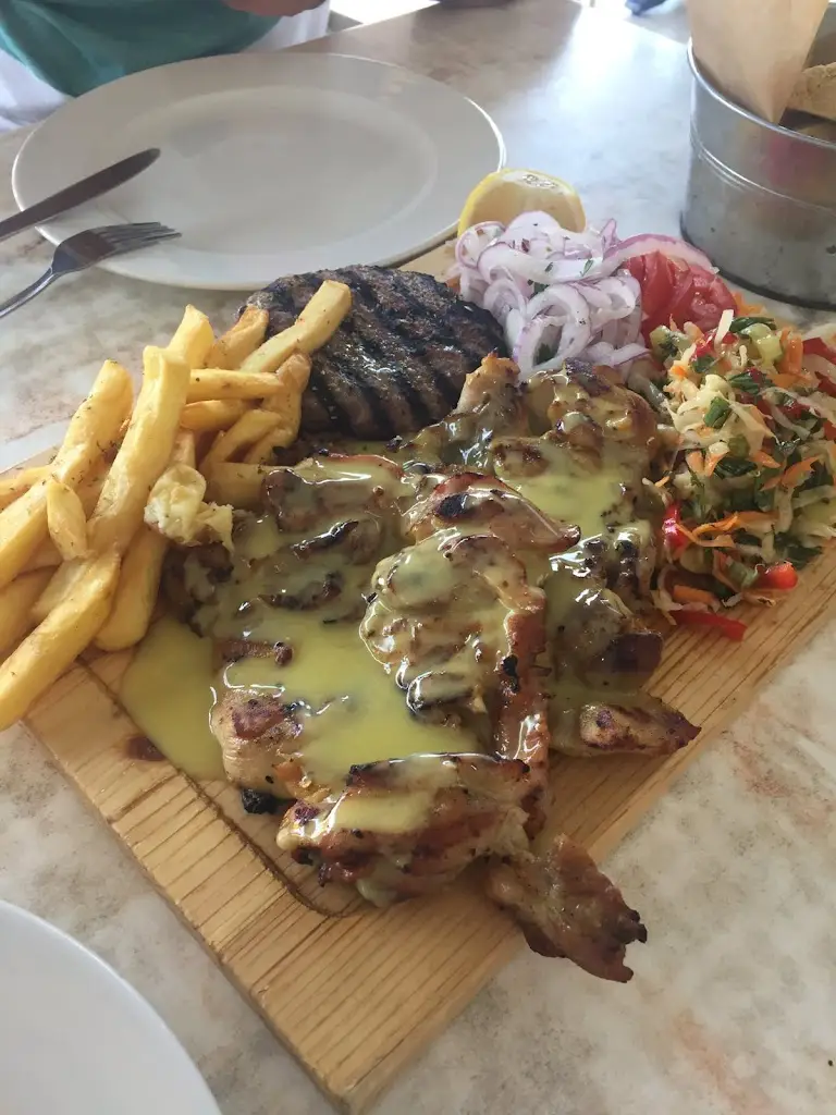 Menü_Tsi Tsi Fai_Efkarpía_Bild_4